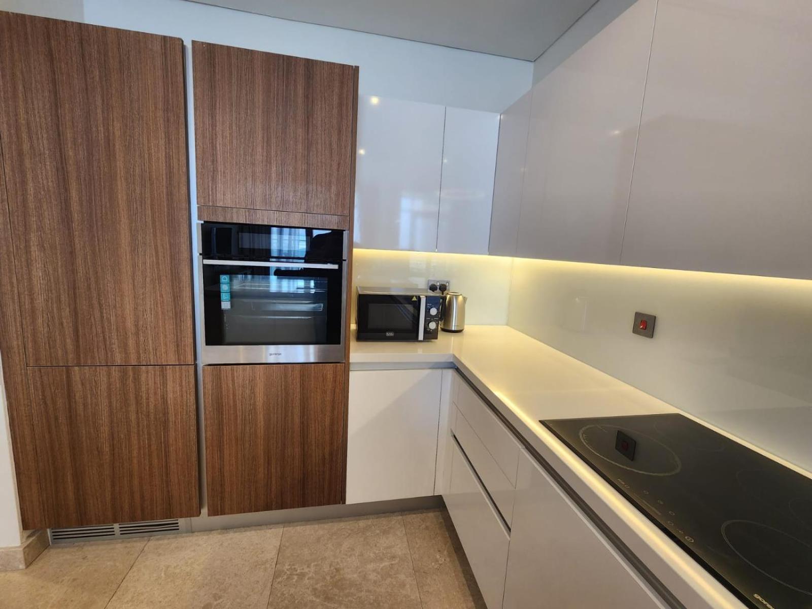 Dream Vacation Apartment Dubai